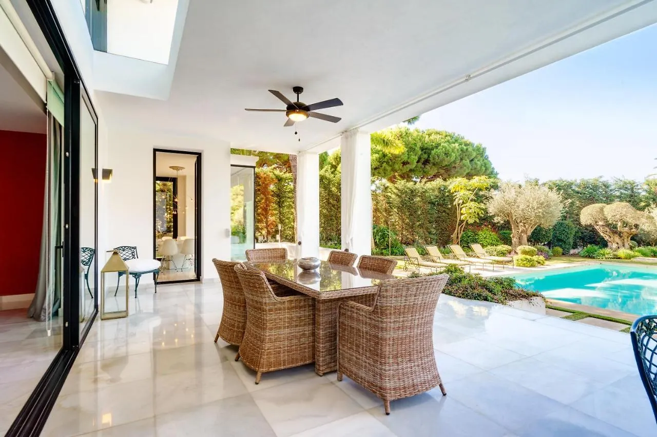 Villa Hacienda Las Chapas マルベーリャ